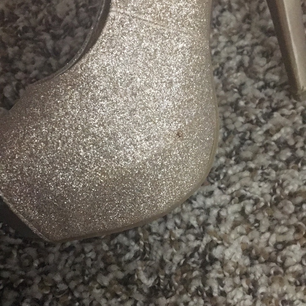 Michaelangelo Sparkly Gold Heels peep toe - Picture 7 of 10